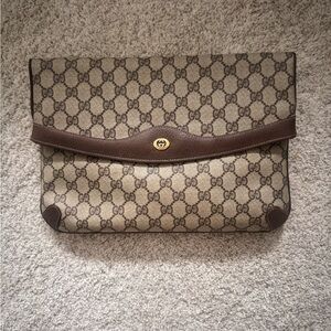 GUCCI vintage monogram clutch